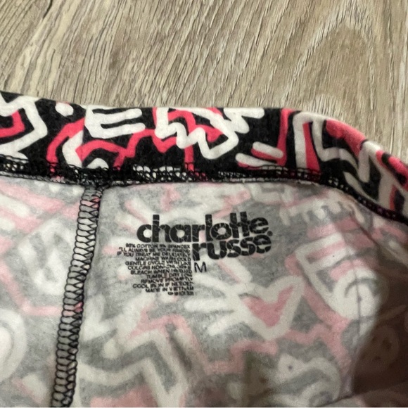 5/$20 JUSTICE T-Shirt + Abstract Graffiti Leggings - Girls Size 10 - Picture 6 of 6